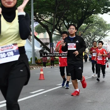 Runner Photo 8083022