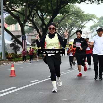 Runner Photo 8083025