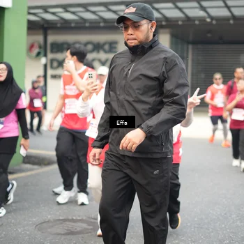 Runner Photo 8083074