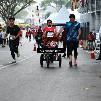 Runner Photo 8083081