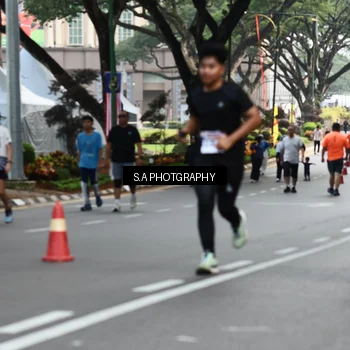 Runner Photo 8083087
