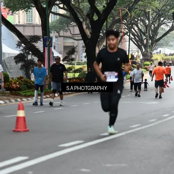 Runner Photo 8083092