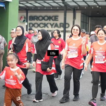 Runner Photo 8083101