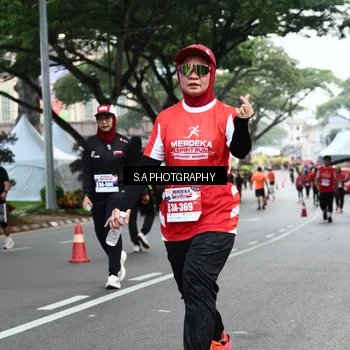 Runner Photo 8083113