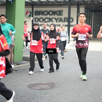 Runner Photo 8083136