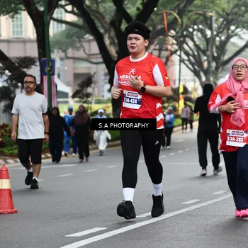 Runner Photo 8083149