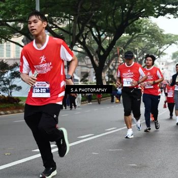 Runner Photo 8083183