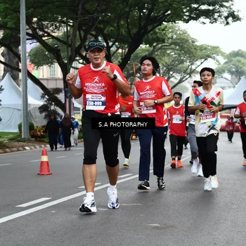 Runner Photo 8083205