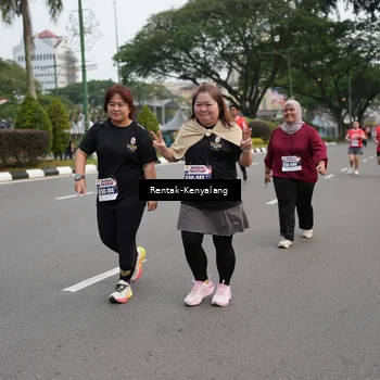 Runner Photo 8083212