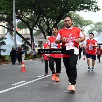 Runner Photo 8083229