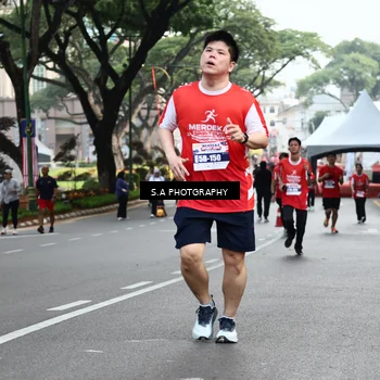 Runner Photo 8083230