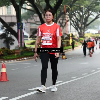 Runner Photo 8083265
