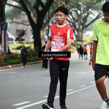 Runner Photo 8083324