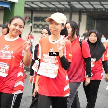 Runner Photo 8083340