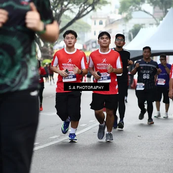 Runner Photo 8083419
