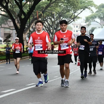 Runner Photo 8083432