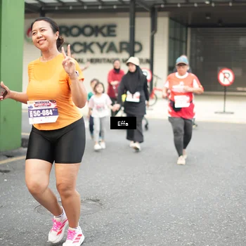 Runner Photo 8083435