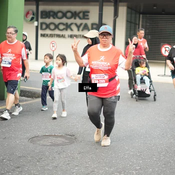 Runner Photo 8083437