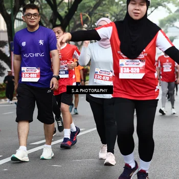 Runner Photo 8083489