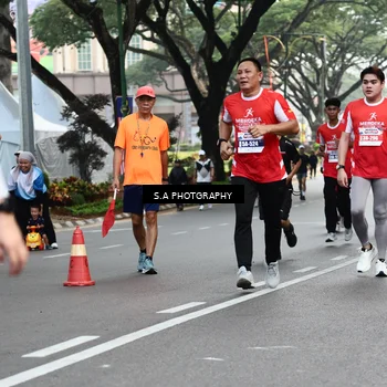 Runner Photo 8083499