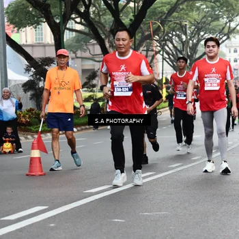 Runner Photo 8083510