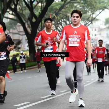 Runner Photo 8083522