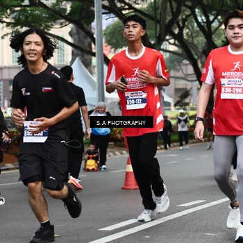 Runner Photo 8083534