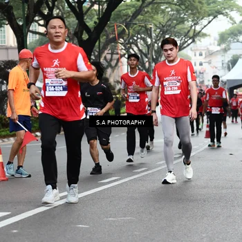 Runner Photo 8083538