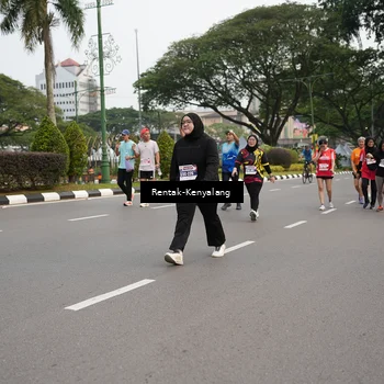 Runner Photo 8083543