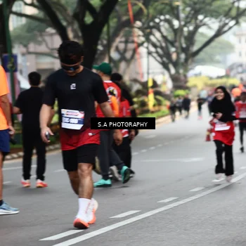 Runner Photo 8083561
