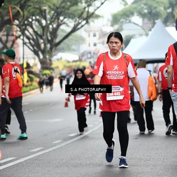 Runner Photo 8083565