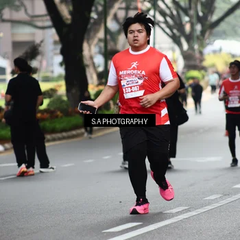 Runner Photo 8083582