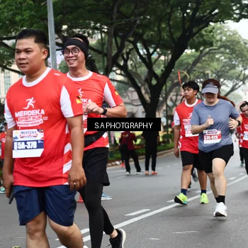 Runner Photo 8083607