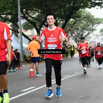 Runner Photo 8083627
