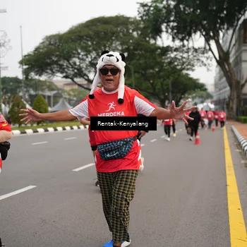 Runner Photo 8083636