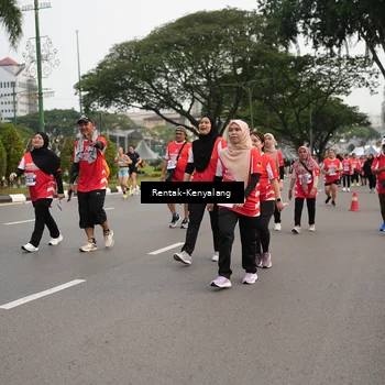 Runner Photo 8083638