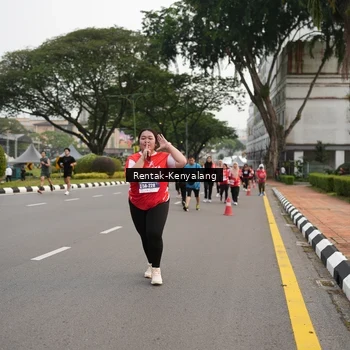 Runner Photo 8083657