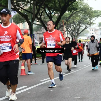 Runner Photo 8083665