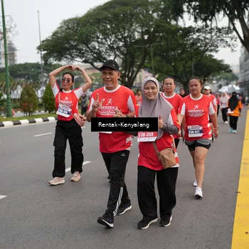 Runner Photo 8083682