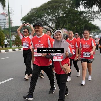 Runner Photo 8083683