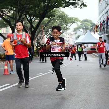 Runner Photo 8083717