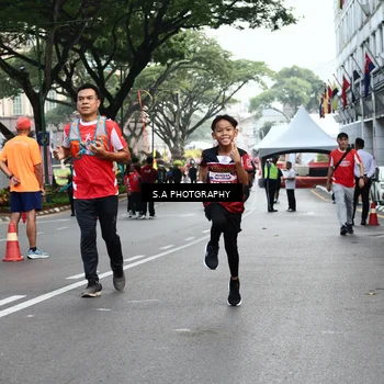 Runner Photo 8083718