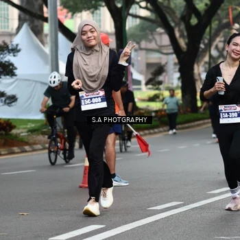 Runner Photo 8083719