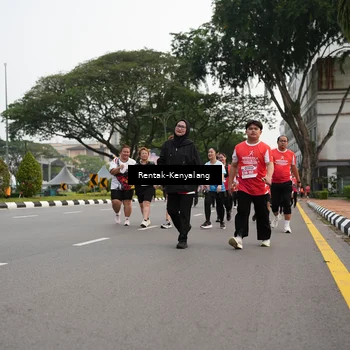 Runner Photo 8083735