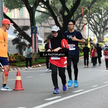 Runner Photo 8083743