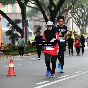 Runner Photo 8083745