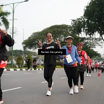 Runner Photo 8083766