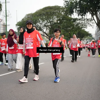 Runner Photo 8083802