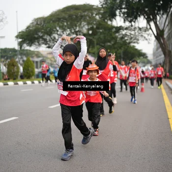 Runner Photo 8083813
