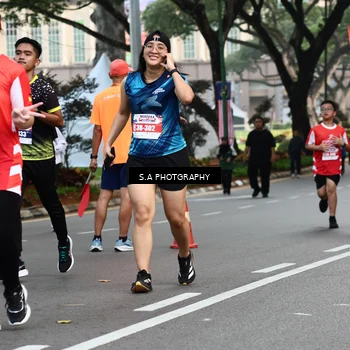 Runner Photo 8083817